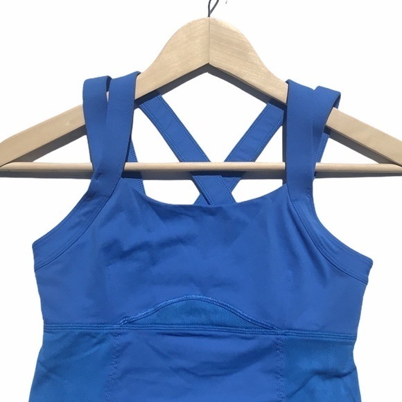 Lululemon Chaturanga Tank in Color: Porcelain Blue - Picture 4 of 10